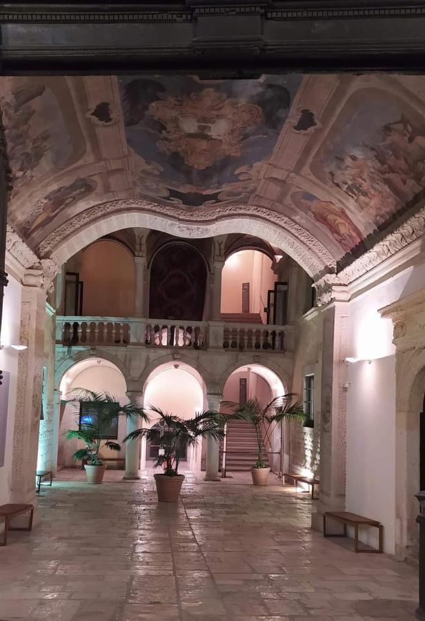 Casa Belvedere - Centro Storico Barletta Exterior foto